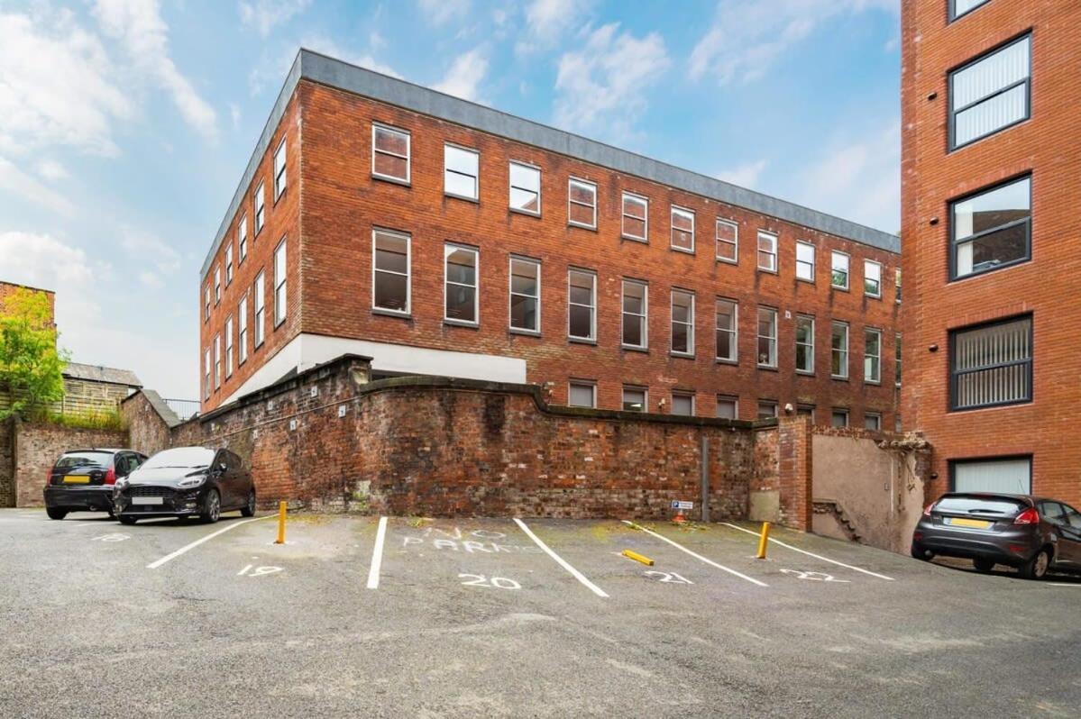 A Lovely 2 Bedroom Apartment In The Heart Of Preston Preston  Bagian luar foto